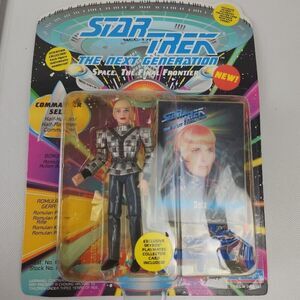 Unpunched 1993 Playmates Star Trek TNG Commander Sela MOC Mint On Card Figure